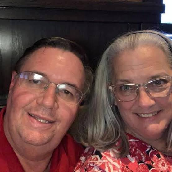 Tari Lowe Obituary